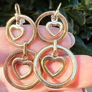 VINTAGE 14K YELLOW GOLD HEART DESIGN LONG DROP DANGLE EARRINGS MADE IN ITALY